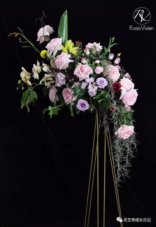 开业用花篮价格 16d406735bd14e2db417713acdfffdb7.jpeg