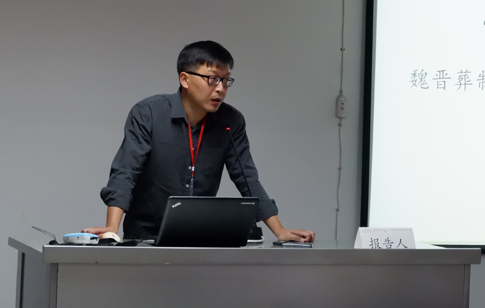 “历史的图像”与“图像的历史”：如何以小见大、透物见人