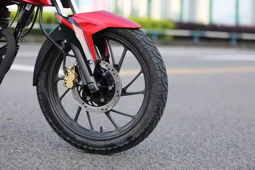 入门精品小排,新大洲本田CBF125R评测报告