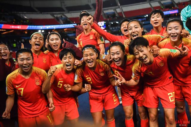 中国女足与西班牙打平携手出线是最佳选择 输球有隐忧