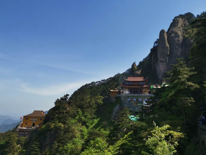 是肥西县最大港口,水路经丰乐河,杭埠河上通舒城,六安市境,下通巢湖