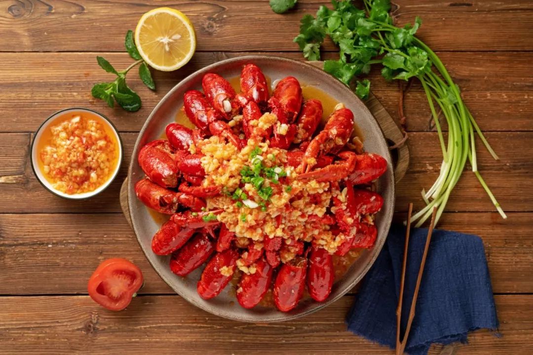 【正宗虾皇】89抢原价928虾皇2-3人餐,虾皇油焖、清蒸、蒜蓉3选1,麻辣田螺