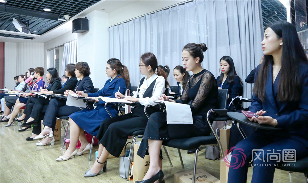 礼仪培训班：一位北京礼仪培训班学员的真实发声