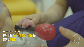                     原创            新生儿有必要进行抓握练习吗？
