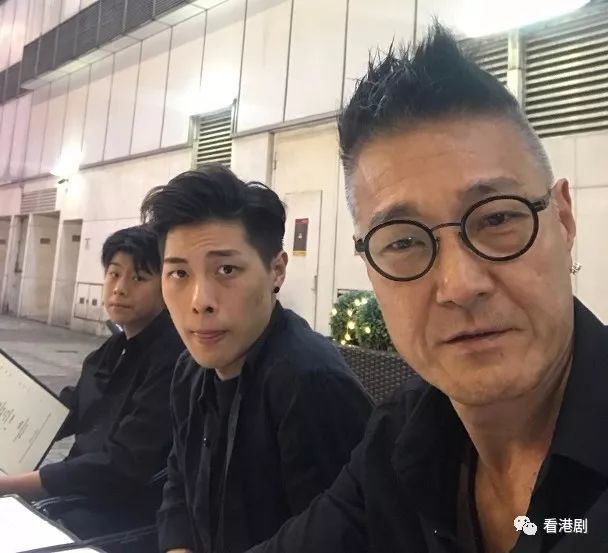 的卢惠光,两个儿子分别是20岁的卢俊谚(jacky)及13岁的卢俊希(jovan)