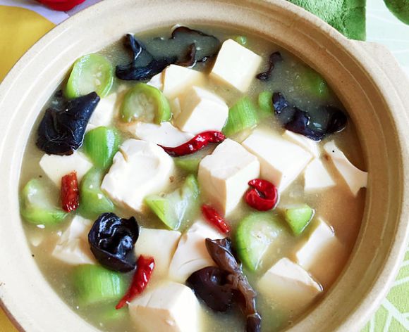 炖豆腐汤的做法大全家常 99d36332894a47af9229daecd3b51667.jpeg