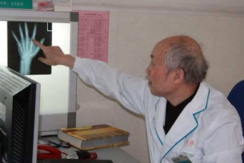                     6岁男娃身高远不及同龄人，儿科医生：这些做法都是“身高杀手”