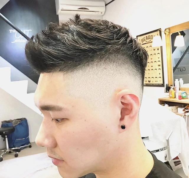 自己怎么剪头发 男士 a2a77027eb6e4a0995432fae03300142.jpeg