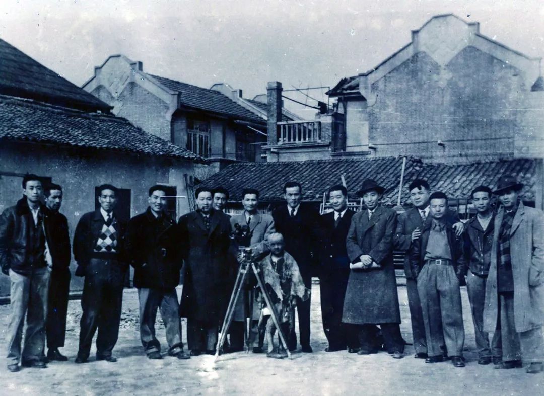 新中国第一部电影《三毛流浪记》排片表来啦!