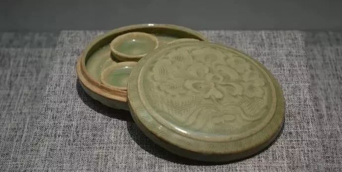 鉴赏最全的历朝龙泉青瓷