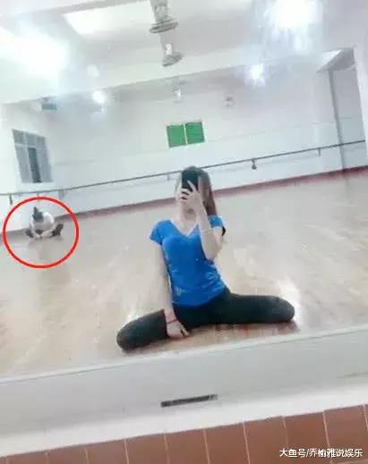 萝莉坐已经过时，御姐坐迅速走红，这次男生真的做不到!