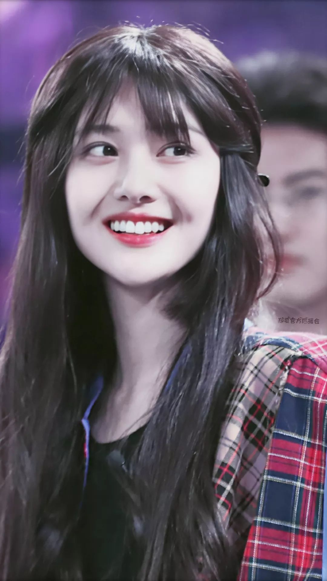 郑爽晒男友遭脱粉?与其关注她的私生活不如学