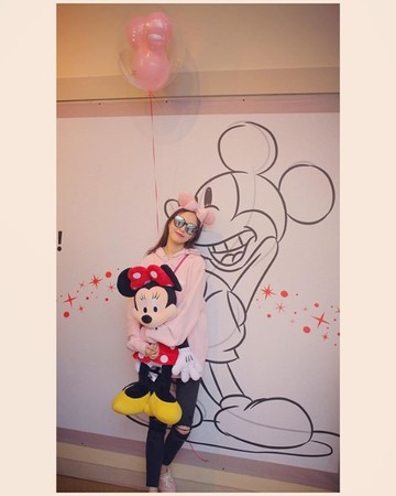 唐嫣走路被鸟屎砸中 粉丝调侃:中彩票的感觉