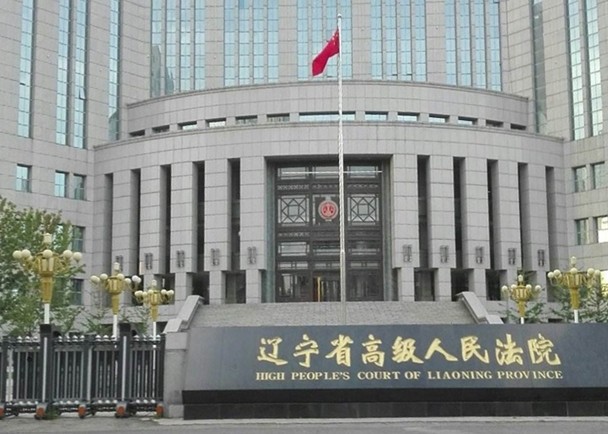 追求女神不果借酒浇愁 男子爆樽打死酒客