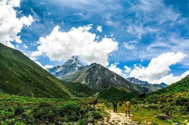 经典|| 贡嘎山大环线完美穿越8日