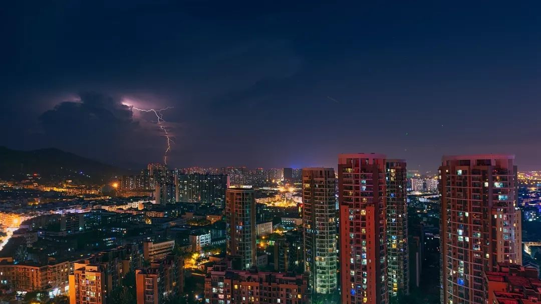 龙泉驿夜景的另一种美,大概你没见过