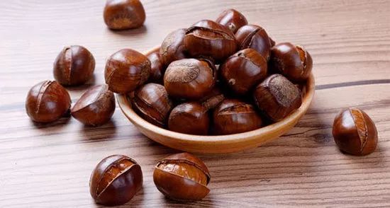 坚果是补什么 0ef2f447d2c2435d898c9f0c3d4d4c20.jpeg