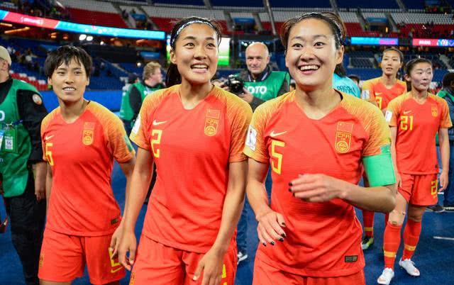 如何评价小组出线的中国女足队员，如何评价小组出线的中国女足队员呢？
