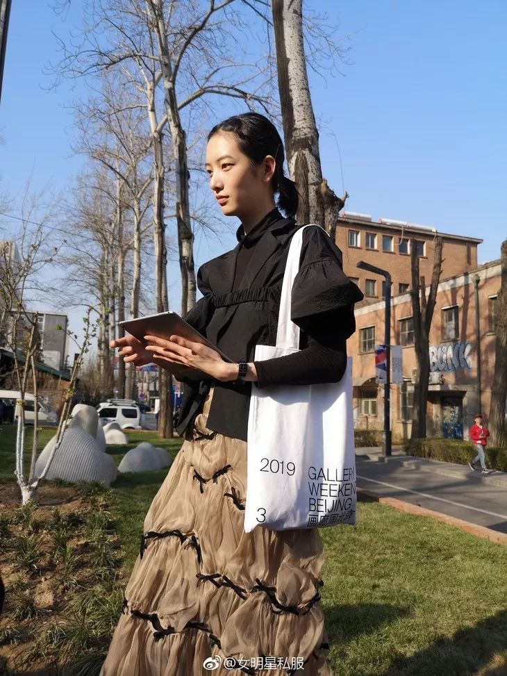 时髦办 | 当欧阳娜娜穿成"项偞婧style",我粉了