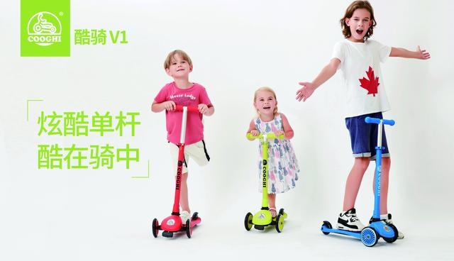                     给孩子穿清凉的衣服反而中暑？不同阶段孩子，应该这样穿搭