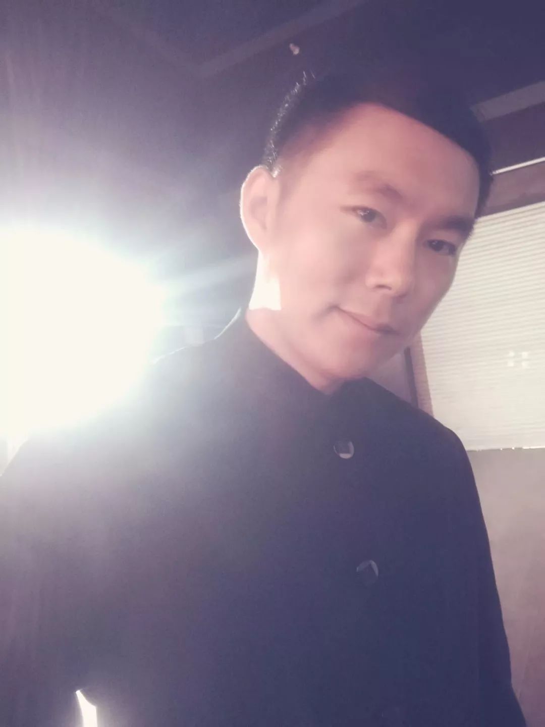 主播读诗|朱自清《背影》 诵读:涡阳广播电视台