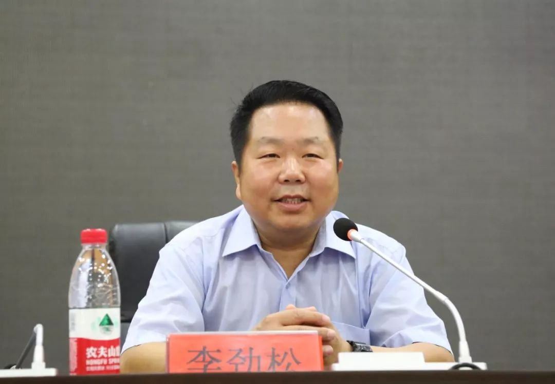 洛阳市医学会秘书长李劲松出席开幕式并致辞我中心工会主席,护理部