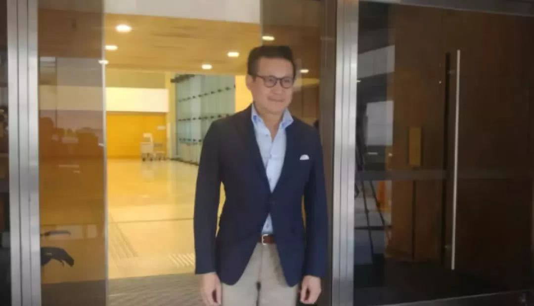 责任为曲谱写青春