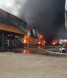 946e588ddbe04ecbade7bdeb440e59ee.gif