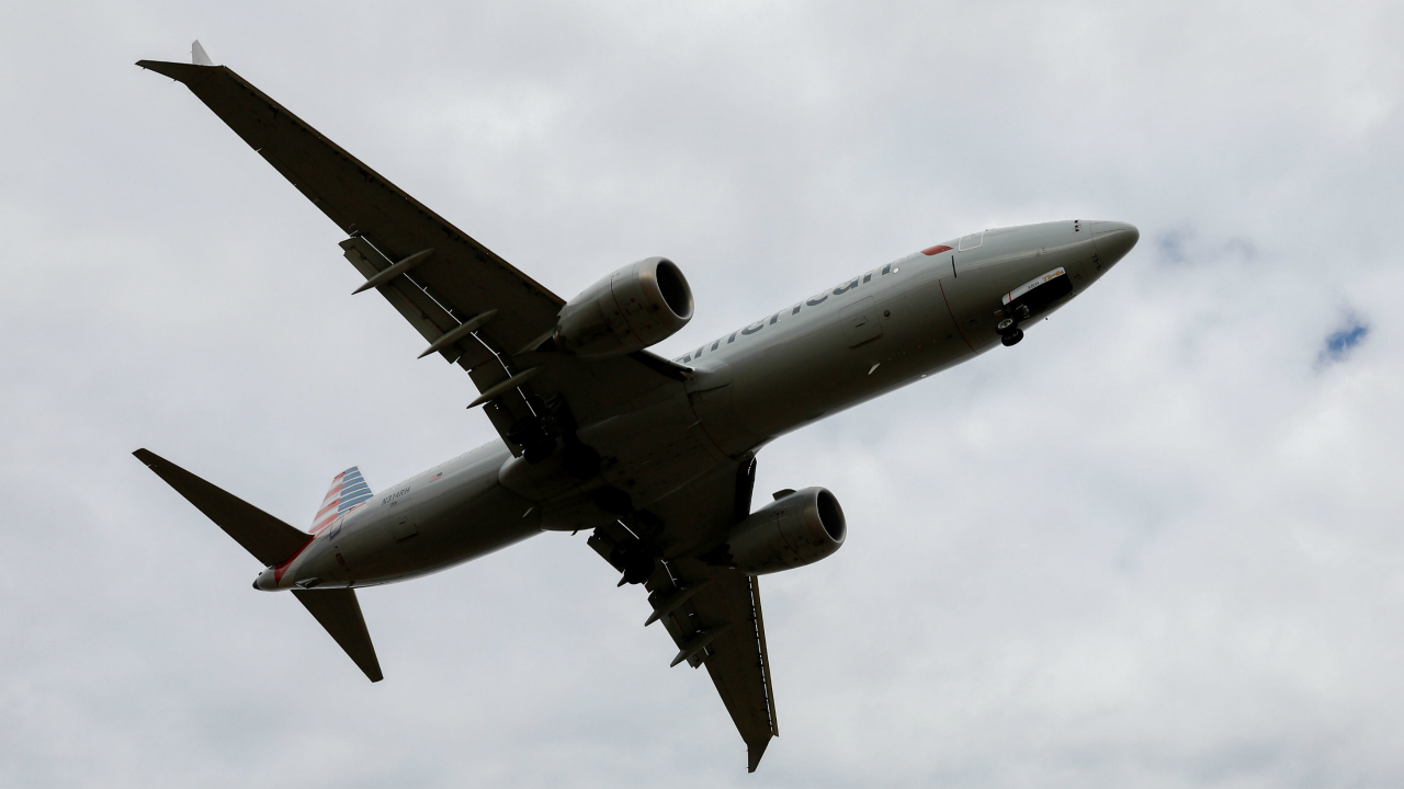 737 MAX本周飞行测试 波音CEO承认危机处置