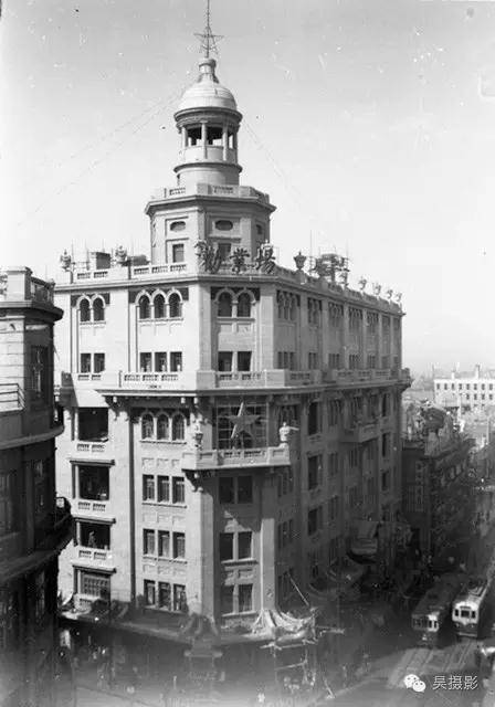 1956年10月,修饰后的劝业场大楼.毕东 摄