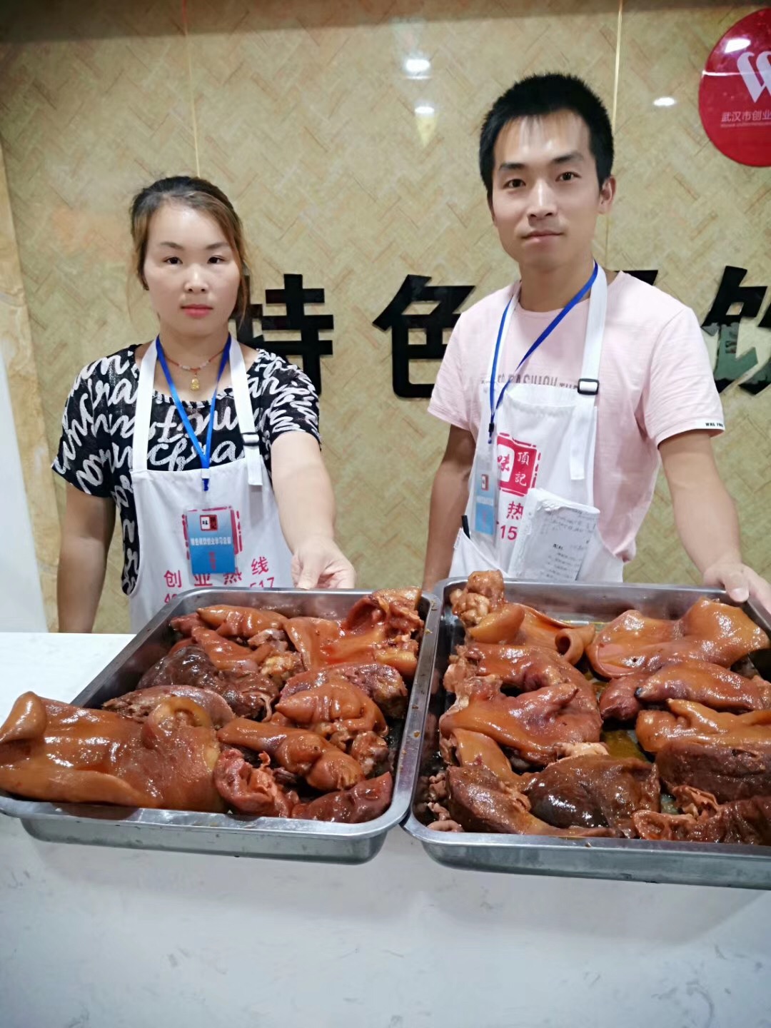 卤菜改良升级现捞卤菜,现卤现捞现卖,大受欢迎!