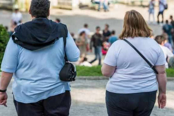 世界上以胖为美的国家,女人越胖地位越高,太瘦嫁不出去