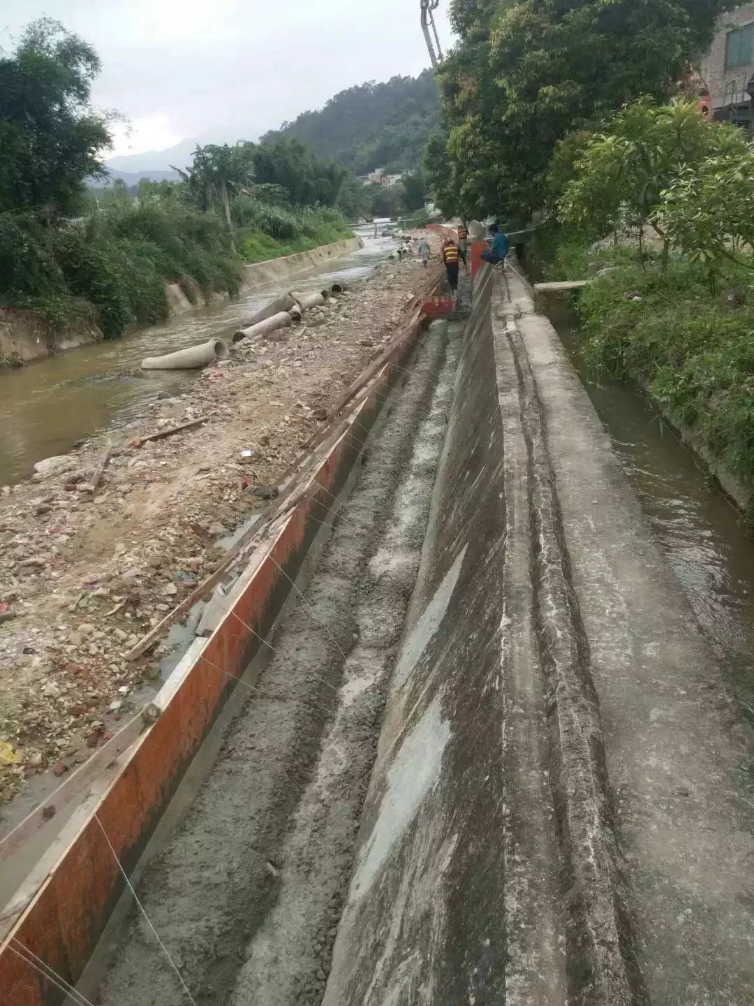 水寨大布村人口_新密市良水寨村(2)