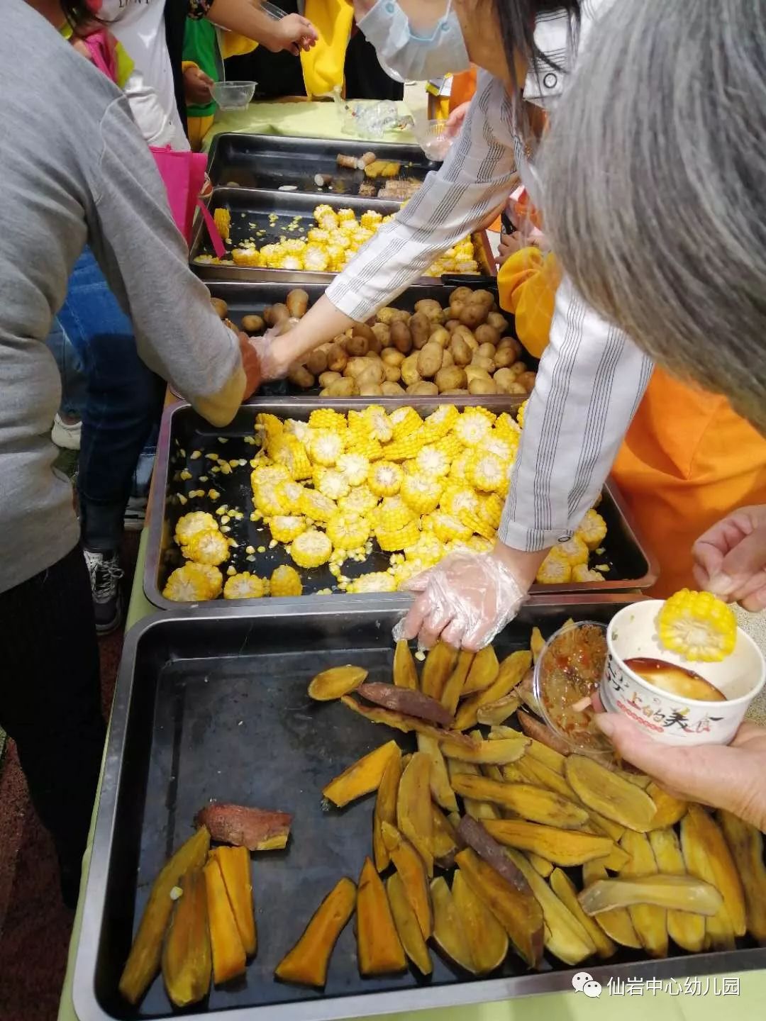 做传统美食品家乡味道仙岩中心幼儿园美食节活动