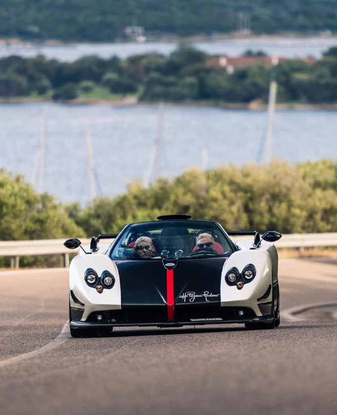 pagani zonda cinque roadster