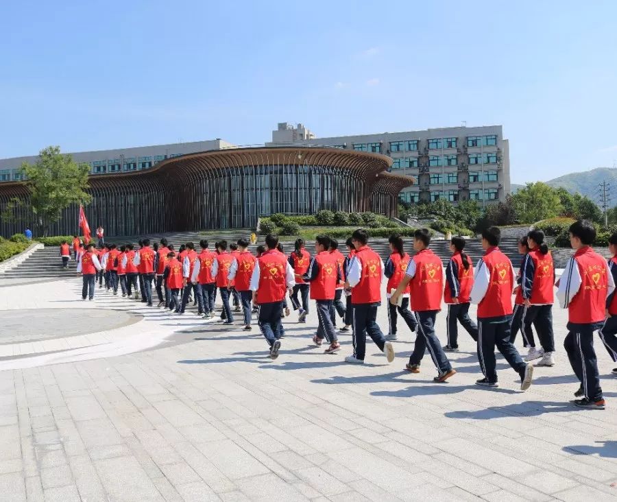 平阳县第二职业学校2019年新生报名须知及流程