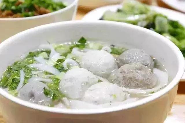 肉丸子汤怎么蒸好吃 4f97555cc6c843c2849201d19284613f.jpeg