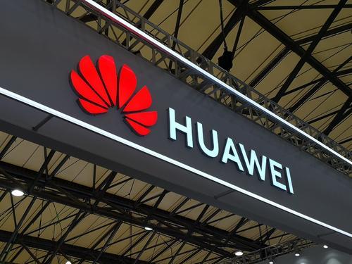 面对富士康的冷漠态度,华为做出了这个决定,恐怕郭台铭后悔已晚
