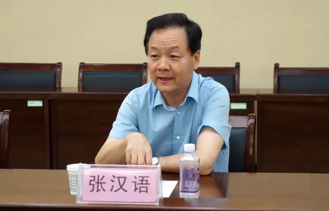 我校党委副书记,校长张汉语对刘志宏书记的重要批示表示深受鼓舞,对