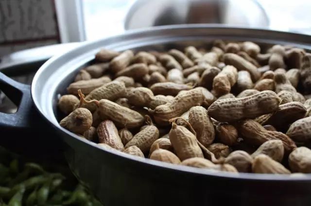 绿豆加花生米可以煮吗 b3cb9e30e15f4b04b4e0307373c817d5.jpeg