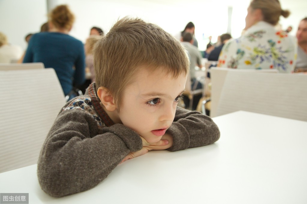 如何让孩子变得懂事 c68897bd01284749a3b18b6037527117.jpeg