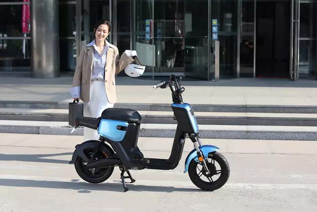 有哪些电动车品牌自己做电池 f484f2e2e4a441a0aea9f58882aa592a.jpeg