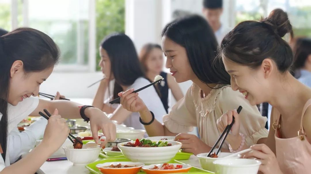 最好的无锡高校招生简章我们学校食堂特别好吃内有怀旧福利