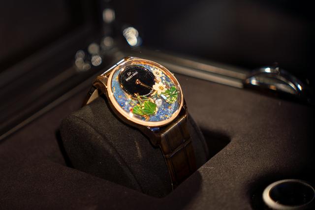 �ſ˵��޽�������Զ���ż������й�¡�ط���