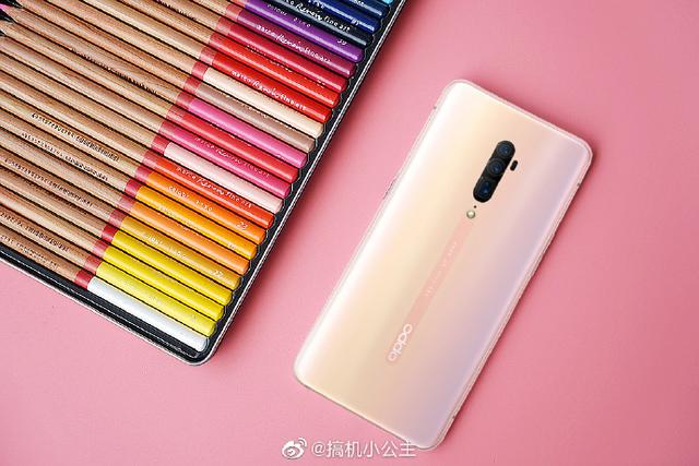 opporeno10倍变焦版薄雾粉色图赏