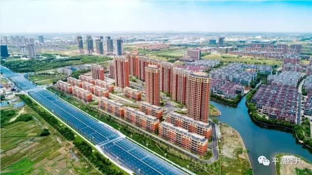 什么情况,刚需无房可买?!不是你的钱不行,而是