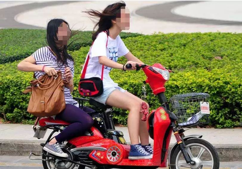 廉江人注意了!以后电动车需要驾驶证,上牌?后座不得载人?