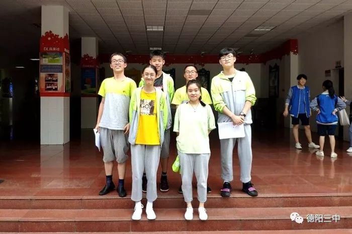 德阳三中学生参加全国防震减灾知识竞赛德阳赛区选拔赛