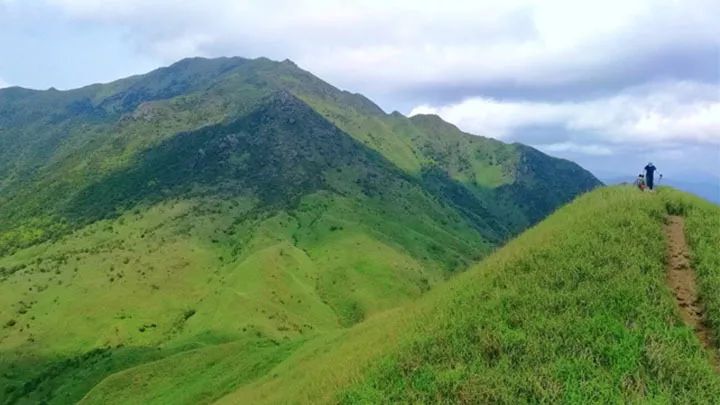 【大南山】6月29日周六 勇登惠东大南山 情迷绵绵大草坡