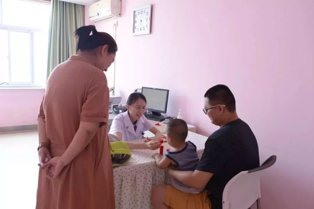 为了促进医患,母婴之间的交流与共同进步,6月16日,生殖医学科联合儿童